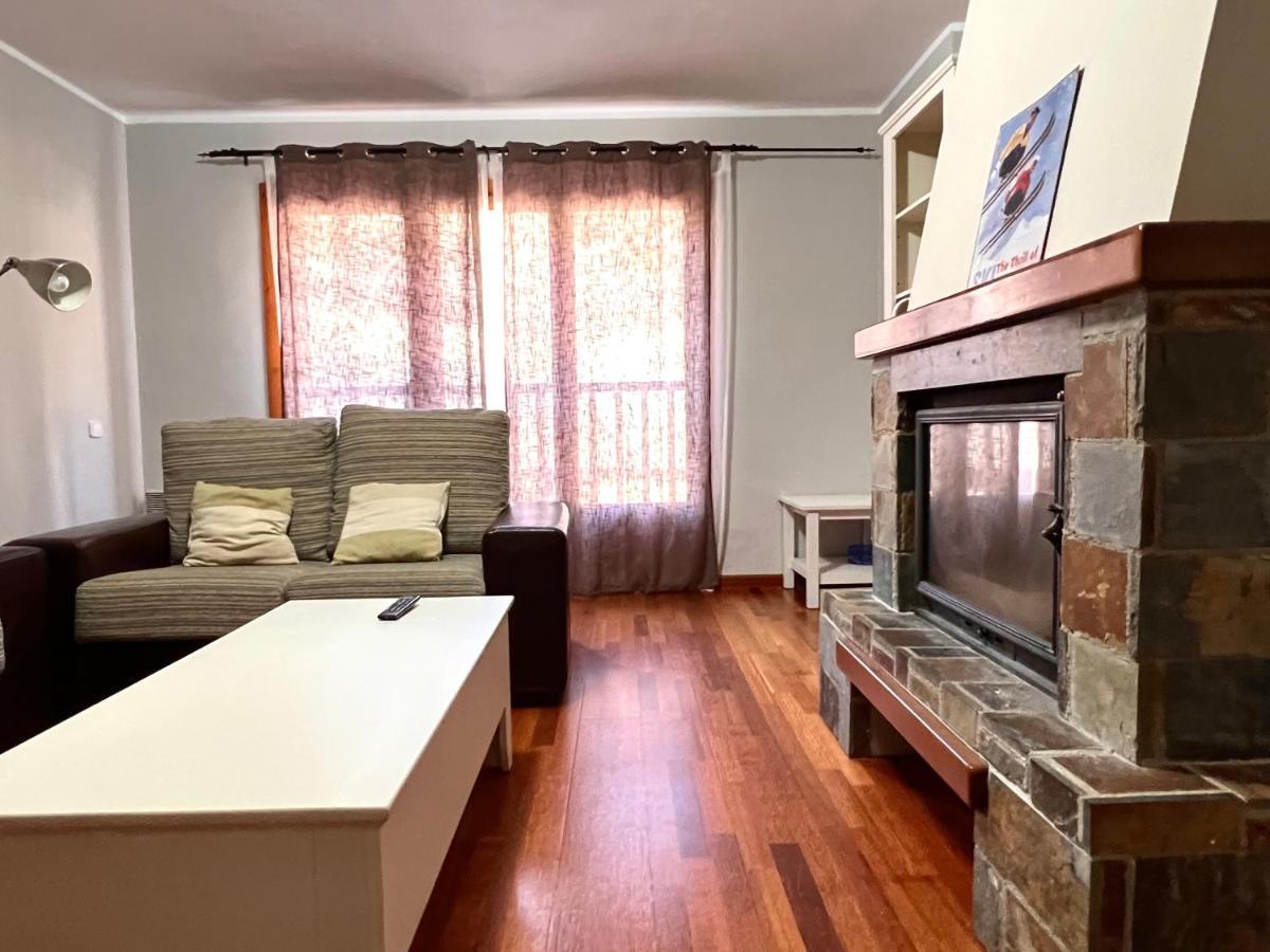 Apartamento Raval - L'Amfitriona Rialp Dış mekan fotoğraf