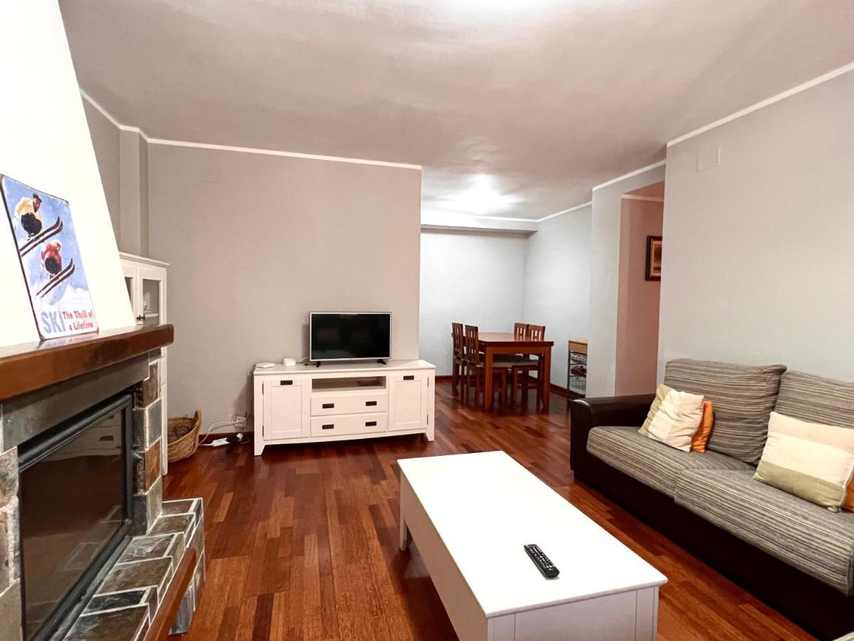 Apartamento Raval - L'Amfitriona Rialp Dış mekan fotoğraf