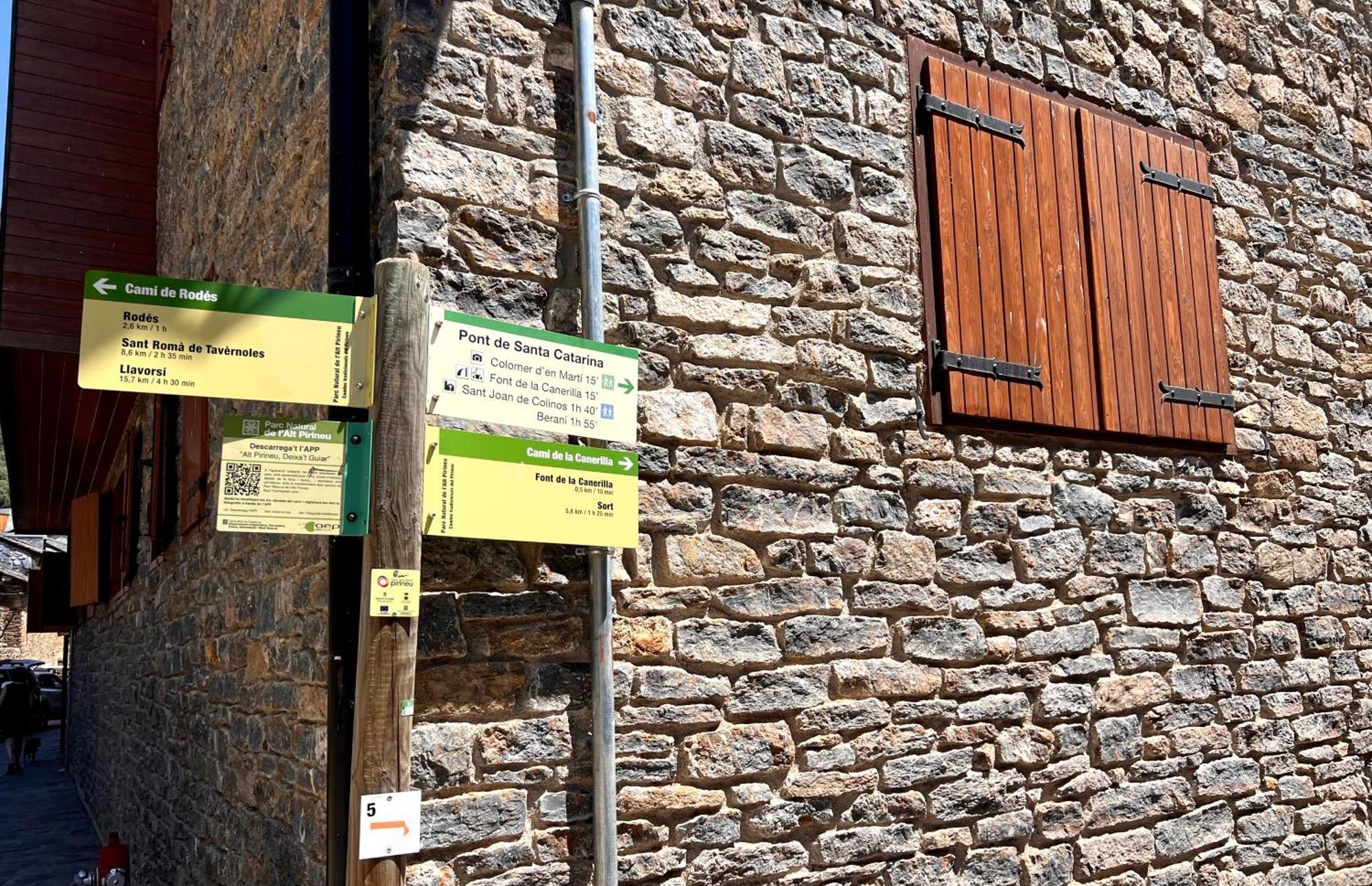 Apartamento Raval - L'Amfitriona Rialp Dış mekan fotoğraf